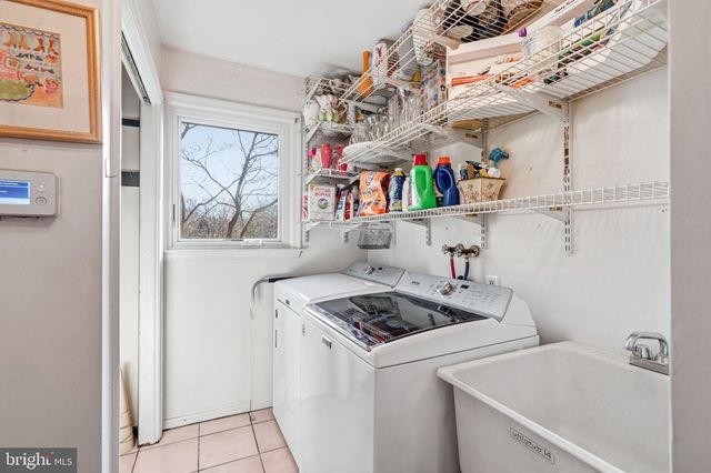 1803 COUNTRY CLUB DR, Cherry Hill, NJ 08003