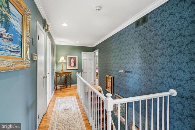 1803 COUNTRY CLUB DR, Cherry Hill, NJ 08003