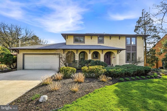 1803 COUNTRY CLUB DR, Cherry Hill, NJ 08003