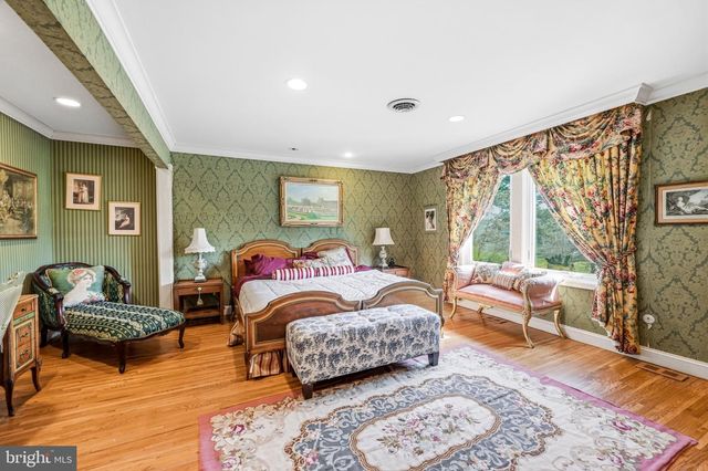 1803 COUNTRY CLUB DR, Cherry Hill, NJ 08003