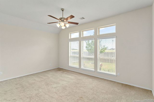 2020 GLEN HOLLOW, Seguin, TX 78155