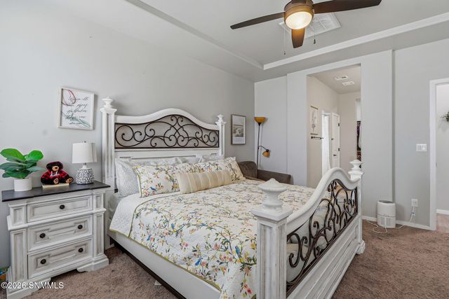 861 Via Glorieta, Santa Teresa, NM 88008
