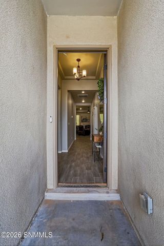 861 Via Glorieta, Santa Teresa, NM 88008
