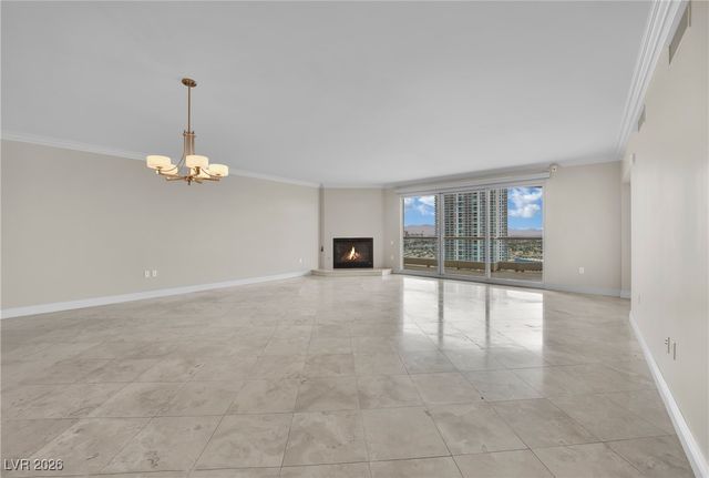 2777 Paradise Road 2002, Las Vegas, NV 89109