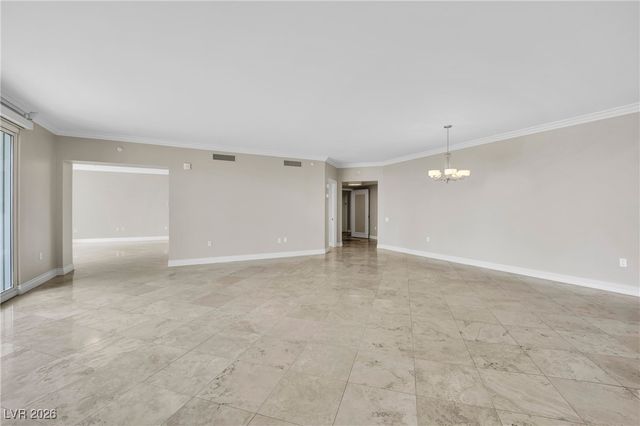 2777 Paradise Road 2002, Las Vegas, NV 89109