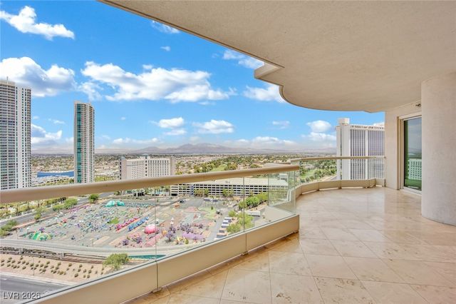 2777 Paradise Road 2002, Las Vegas, NV 89109