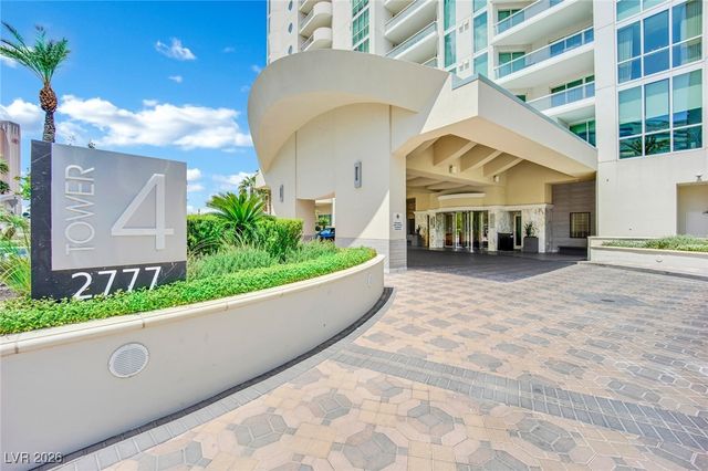 2777 Paradise Road 2002, Las Vegas, NV 89109