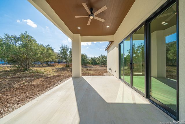 106 Solomon Adams, Blanco, TX 78606