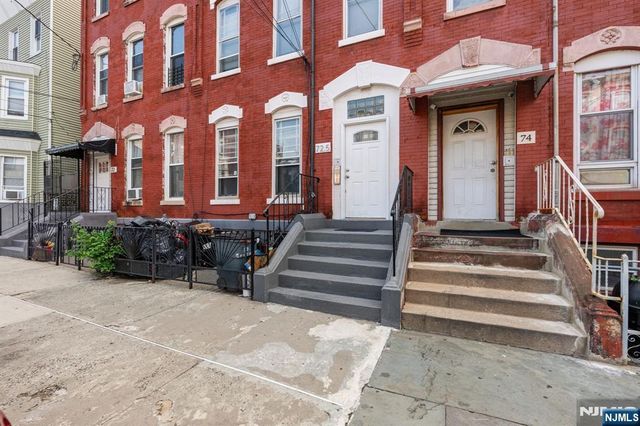 72 Columbia Street, Newark, NJ 07102