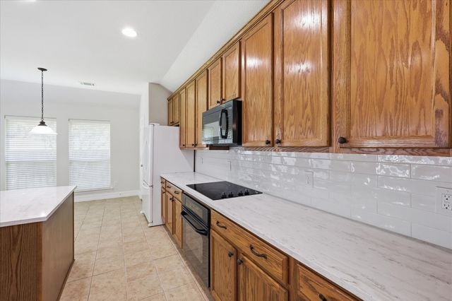 2209 Frio Drive, Keller, TX 76248