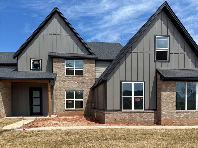 4601 Maple Ridge Drive, Edmond, OK 73034