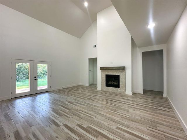 4601 Maple Ridge Drive, Edmond, OK 73034