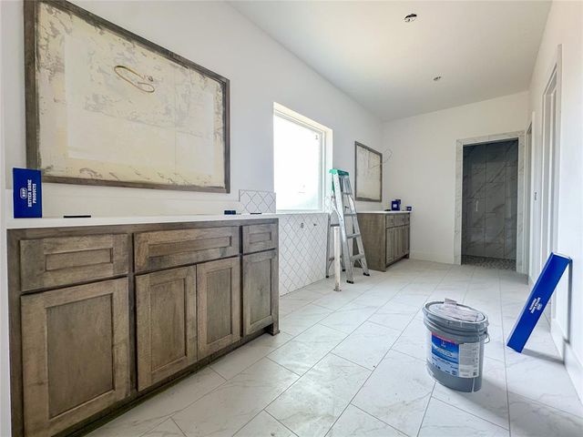 4601 Maple Ridge Drive, Edmond, OK 73034