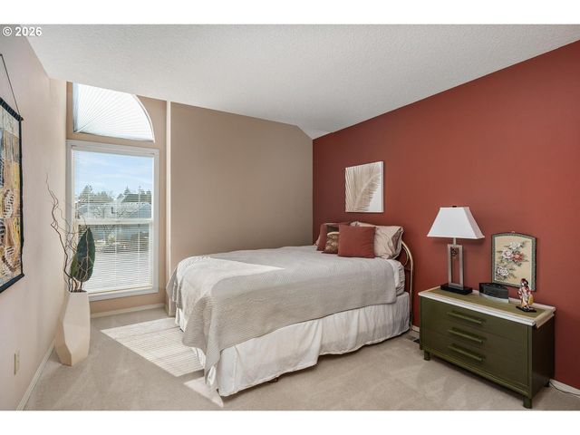 16035 Nw ELIZABETH Ct, Beaverton, OR 97006