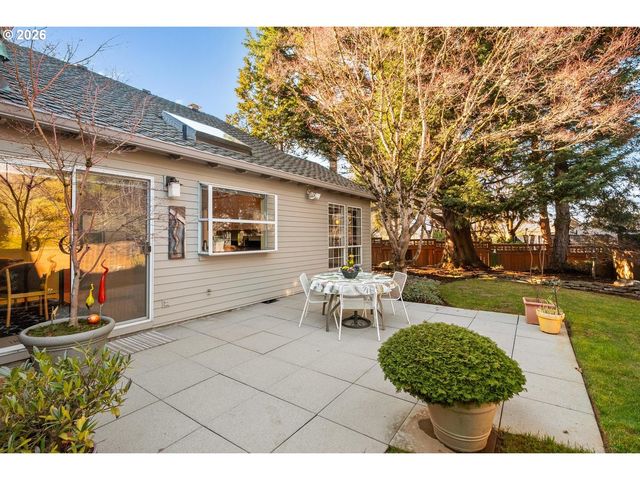 16035 Nw ELIZABETH Ct, Beaverton, OR 97006