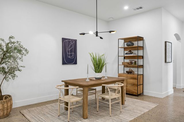 5104 Vandelia Street, Dallas, TX 75235