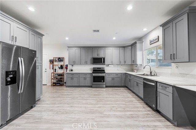 20849 108th, California City, CA 93505