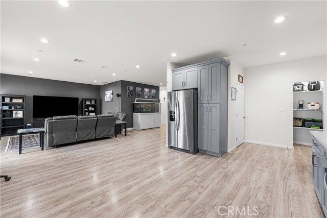 20849 108th, California City, CA 93505