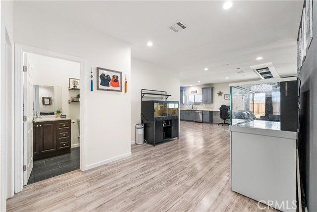 20849 108th, California City, CA 93505