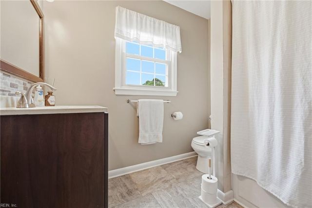4928 Brandywine DR, Virginia Beach, VA 23464