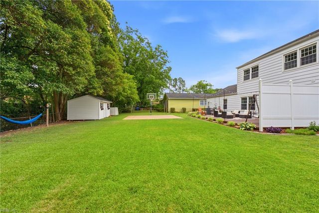 4928 Brandywine DR, Virginia Beach, VA 23464