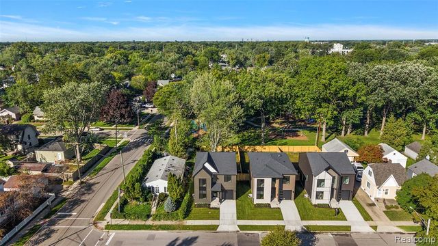 3121 Grayson Street, Ferndale, MI 48220
