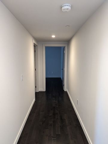 3383 Washington Street 404, Boston, MA 02130