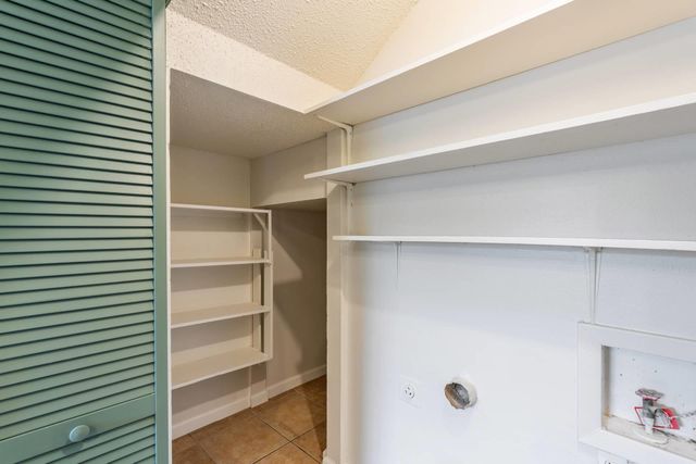 5802 Belmoor DR B, Austin, TX 78723