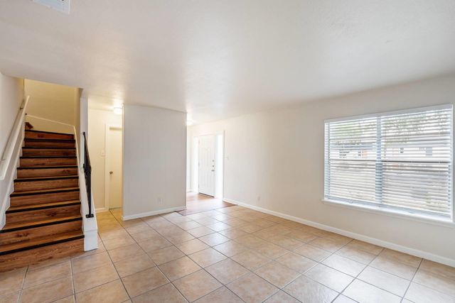 5802 Belmoor DR B, Austin, TX 78723