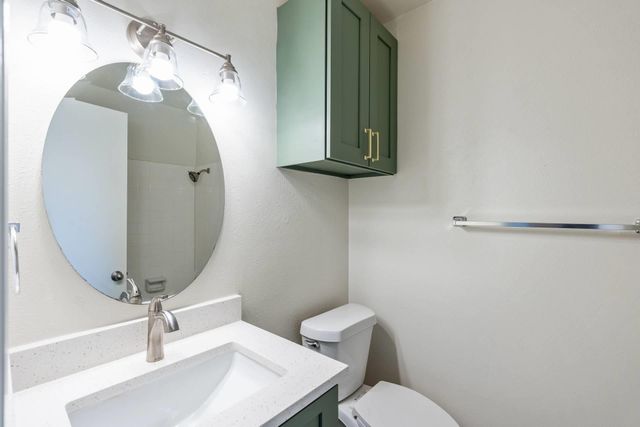 5802 Belmoor DR B, Austin, TX 78723