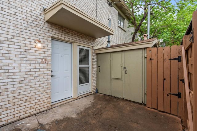 5802 Belmoor DR B, Austin, TX 78723