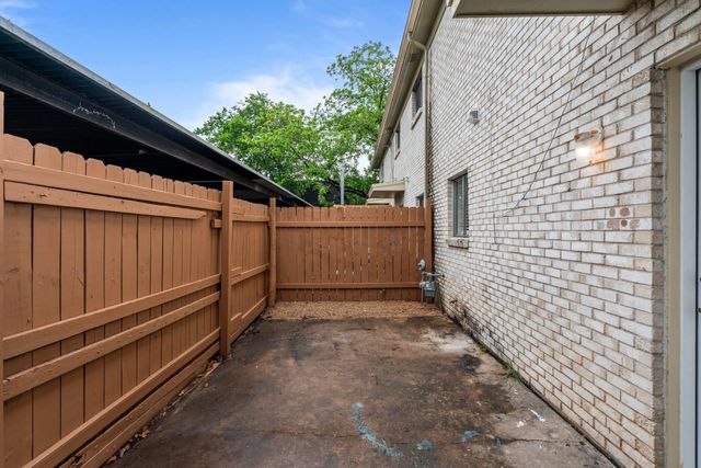 5802 Belmoor DR B, Austin, TX 78723