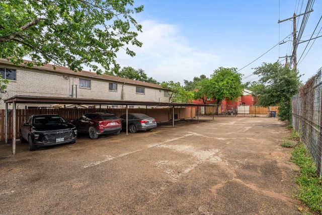 5802 Belmoor DR B, Austin, TX 78723
