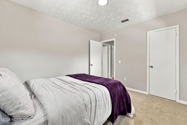 6151 DEEPWOOD Drive W, Jacksonville, FL 32244