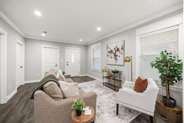 1405 Walton Street, Houston, TX 77009