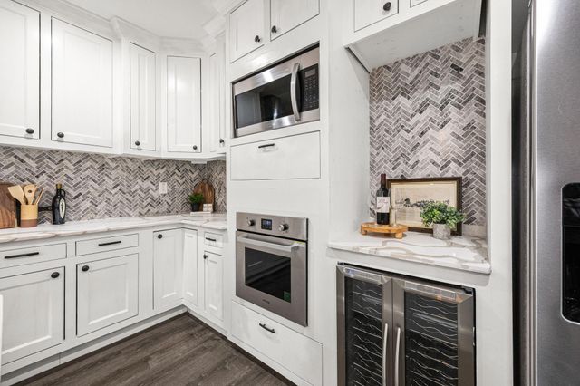 1405 Walton Street, Houston, TX 77009