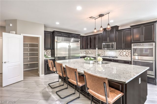 12233 Pro Tour Court, Las Vegas, NV 89141