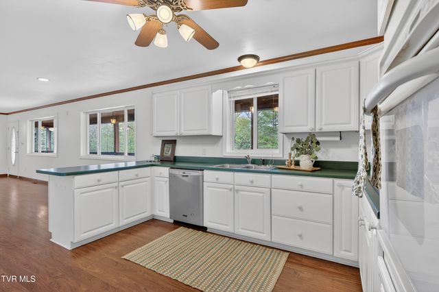 108 Valley View Acres, Mountain City, TN 37683