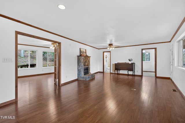 108 Valley View Acres, Mountain City, TN 37683