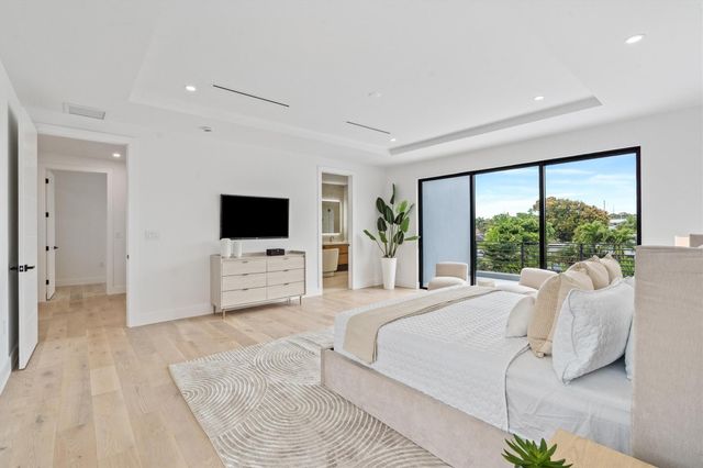 1113 Avocado Isle, Fort Lauderdale, FL 33315