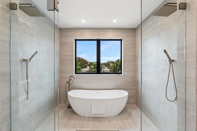 1113 Avocado Isle, Fort Lauderdale, FL 33315