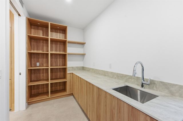 1113 Avocado Isle, Fort Lauderdale, FL 33315