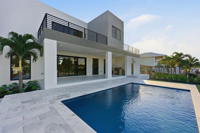 1113 Avocado Isle, Fort Lauderdale, FL 33315