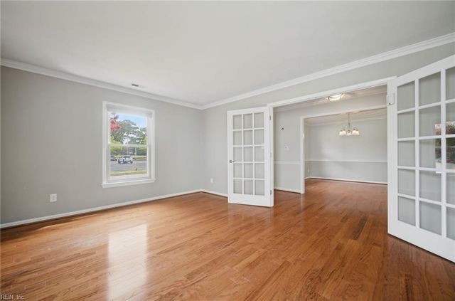 5325 Club Head RD, Virginia Beach, VA 23455