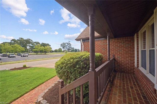5325 Club Head RD, Virginia Beach, VA 23455