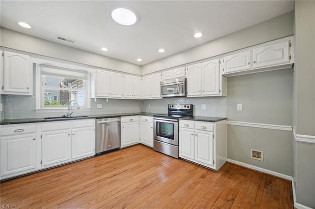 5325 Club Head RD, Virginia Beach, VA 23455