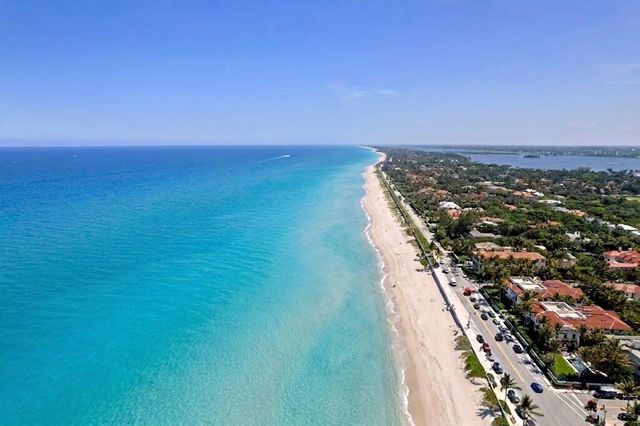142 Peruvian Avenue 1020, Palm Beach, FL 33480