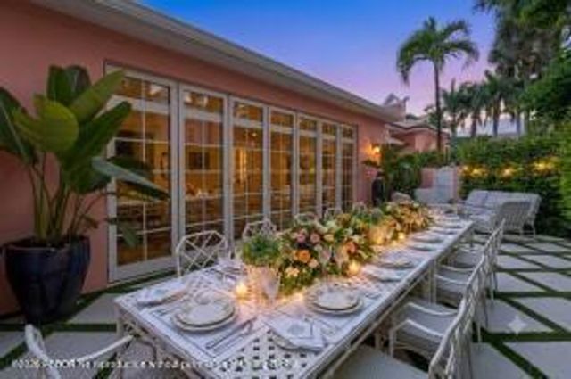 142 Peruvian Avenue 1020, Palm Beach, FL 33480
