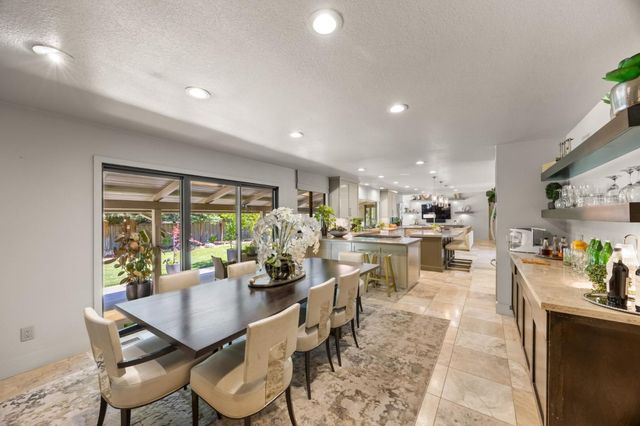 6904 Arrowwood Drive, Riverbank, CA 95367