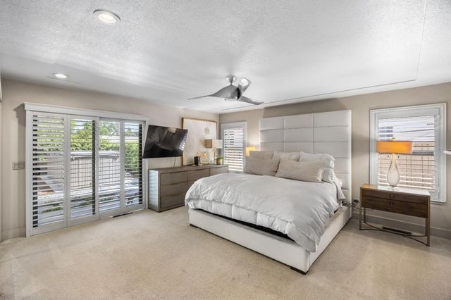 6904 Arrowwood Drive, Riverbank, CA 95367